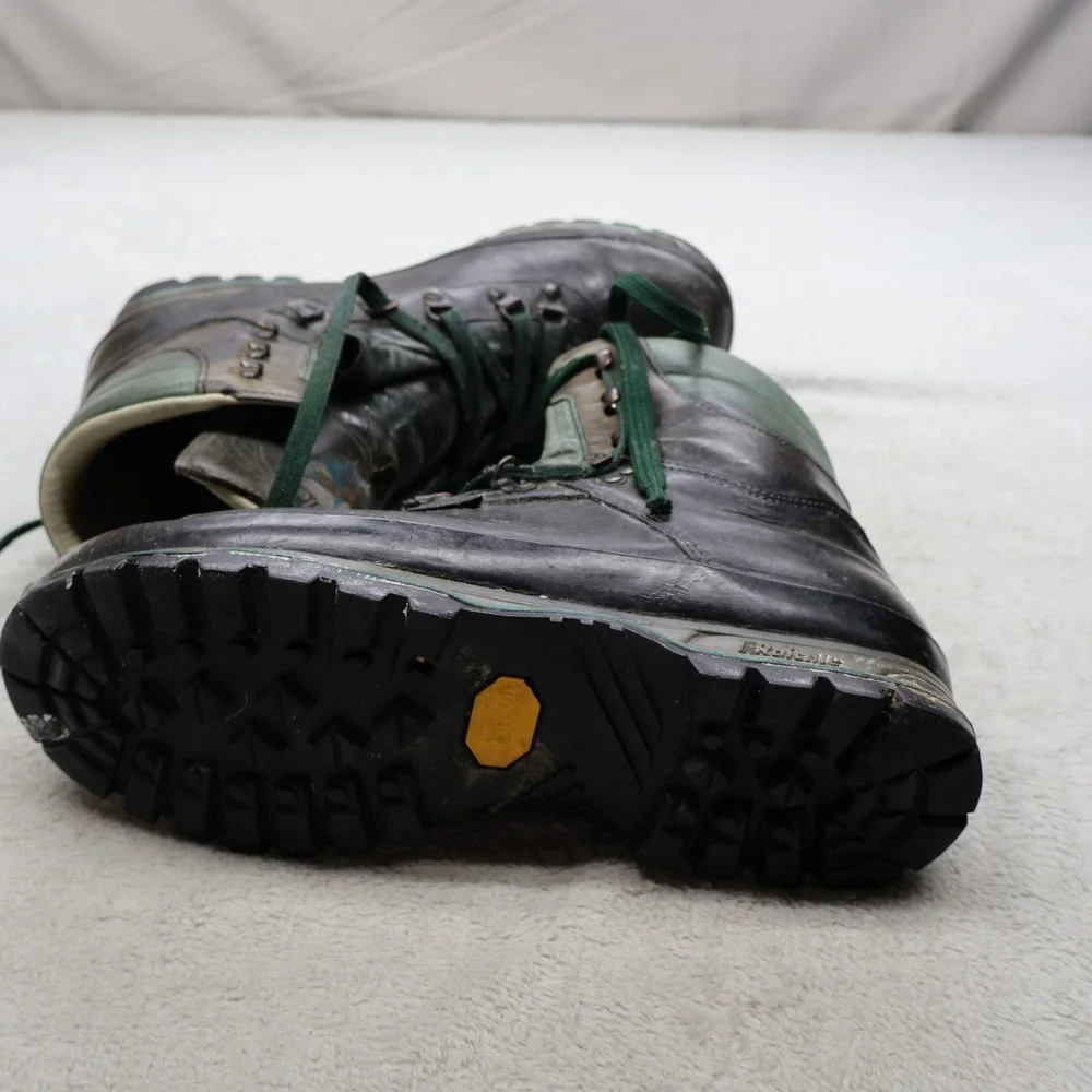 Raichle Mens 10 Hiking Boots Brn Leather Vibram Mountaineer Switzerland VTG RARE